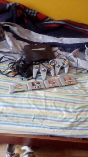 Nintendo 64 Con 4 Cassettes