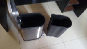 TACHO DE BASURA DE ACERO