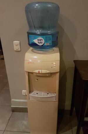 Dispensador agua