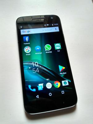Motorola Moto G4 Play 5 Pulgadas Libre Operador 4GLTE, 2GB