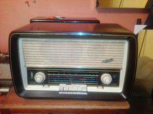 Antigua Radio Blaupuntk