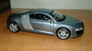 Escala 1/24 Audi R8