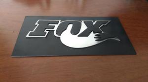 Fox Emblema Metal