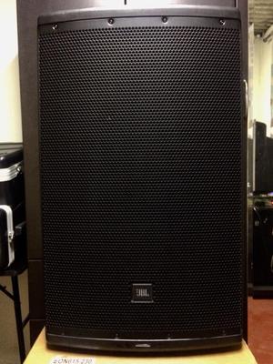 JBL EON 615 PARLANTE AMPLIFICADO!!