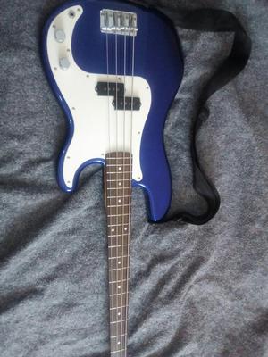 bajo Squier By Fender P Bass Affinity