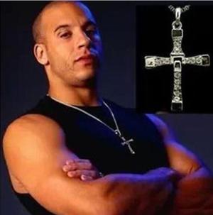 Collar Cruz para Hombre Dominic Toretto Rapidos y Furiosos