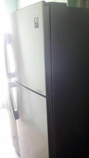 Refrigeradora Sansubg Seminuevo Nofrost