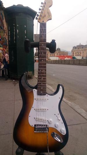 Stratocaster Fender Squier