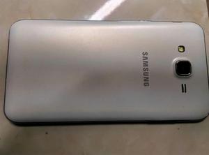 Samsung Galaxy J7 Y Huawei P9 Lite 