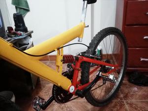 BICICLETA DOBLE SUSPENSIÓN CON AROS DE ALUMINIO