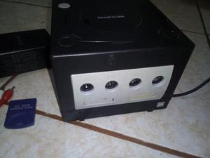 Nintendo Gamecube Solo Consola Con Cable De Poder Y Video