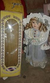 antigua muñeca de porcelana