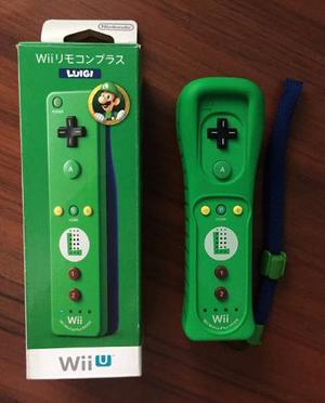 Wiimote Luigi - Nintendo Wii / Wii U
