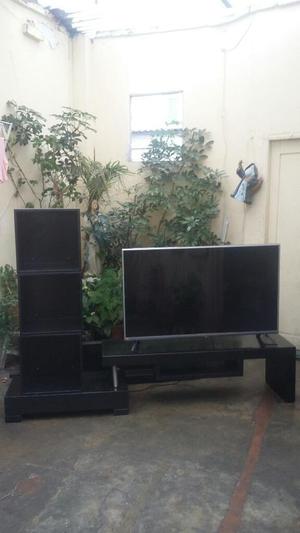 Mueble para Tv con 3 Modulos Decorativos