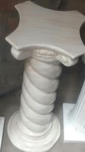 Pedestal Decorativo Remato