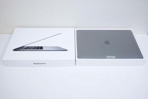 ULTRA  Apple MacBook Pro 3.1 GHz Kaby Lake i7 1TB SSD