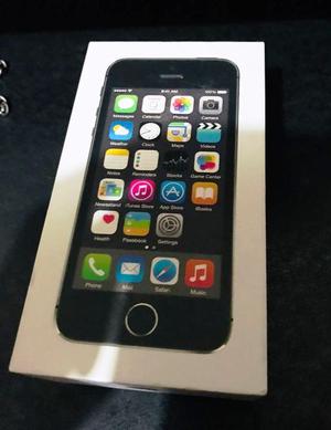 iPhone 5s 16gb 9 de 10 en caja con accesorios orginales