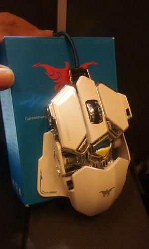 Mouse Gamer Combaterwing