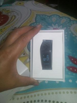 Vendo Smart Wristband Comodo Y Nuevo.