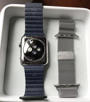 Apple Watch 42 Serie 2 Acero inoxidable y zafiro