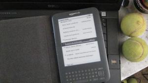 Kindle Keyboard audiolibros wifi mp3 estuche original