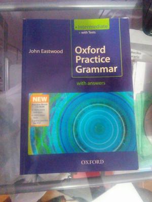 Libro full grammar practice para estudiantes de intermediate
