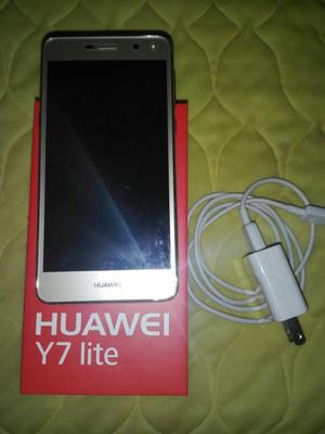 Vendo Mi Huawei Y7 Lite Dorado