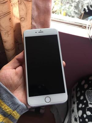 iPhone 6 Plus color blanco para repuesto en perfecto estado