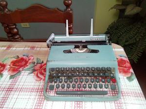 Maquina De Escribir Olivetti