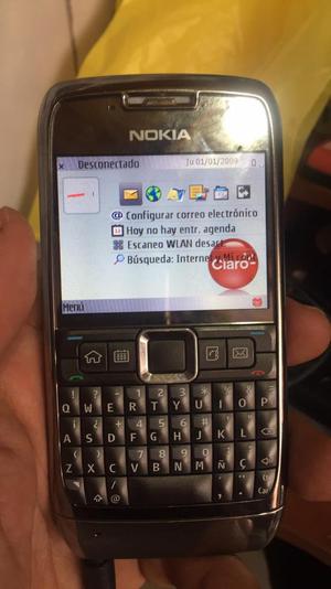 Celular Nokia E71