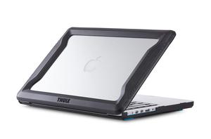 Thule Vectros MacBook Pro® Retina Bumper 15