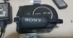 Filmadora Sony Handycam Dcrdvd110e