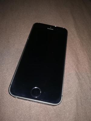 iPhone 5s 64gb 9/10
