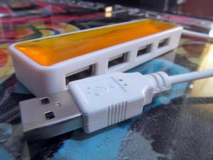 HUB USB 2.0 AVATEC 4 EN 1 PUERTOS HIGH SPEED