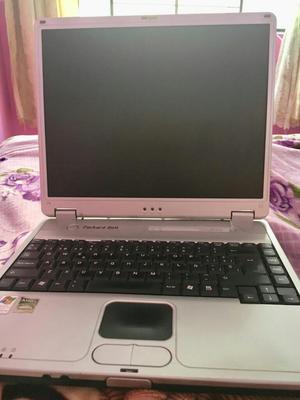 Laptop Usada Packard Bell