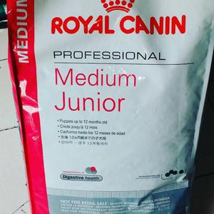 Royal Canin Medium Junior No Proplan