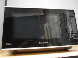 Horno MICROONDAS Panasonic