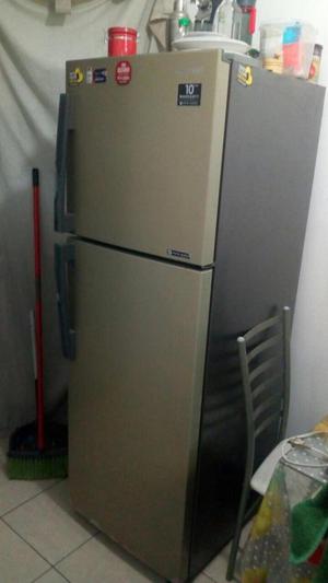 Refrigerador Samsung como nuevo