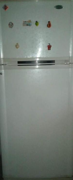 Refrigeradora Gold Star