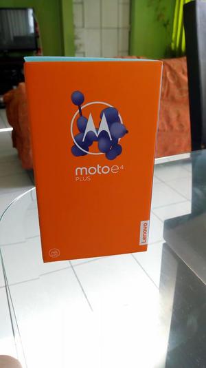 Motorola E4 Plus 16gb dorado | Semi nuevo