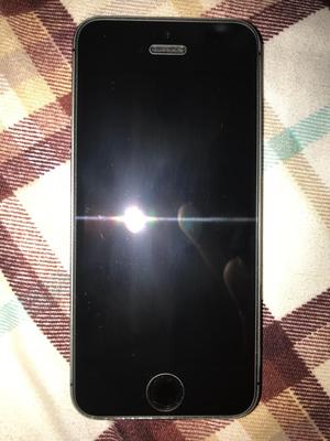 iPhone 5S de 64 Gbs Minimo Detalle
