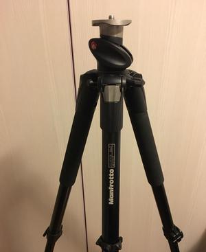 Tripode Manfrotto 055Xprob