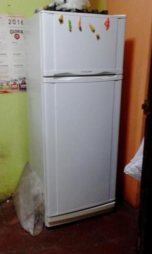 VENDO REFRIGERADORA