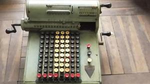 maquina calculadora antigua