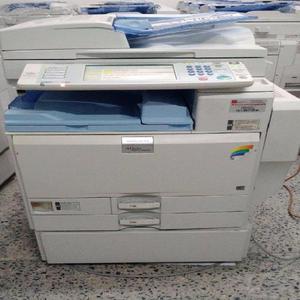 FOTOCOPIADORA RICOH COLORES CON PRINTER