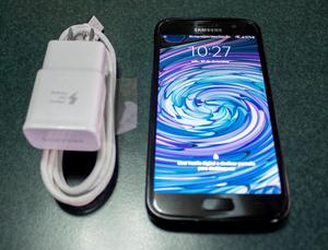 Remato Galaxy S7 32gb Negro con Cargador Original y Case