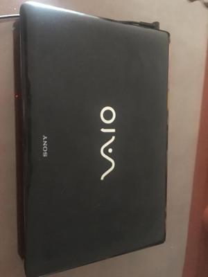 VENDO LAPTOP SONY