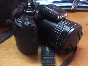 Fujifilm Semiprofesional de 16Mp Finepix