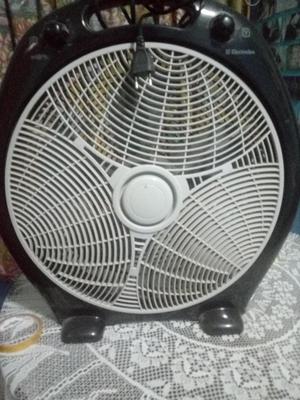 VENDO VENTILADOR ELECTROLUX