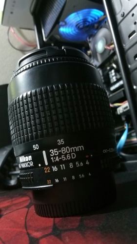 Lente Nikon mm F/4-5.6d (af Nikkor)